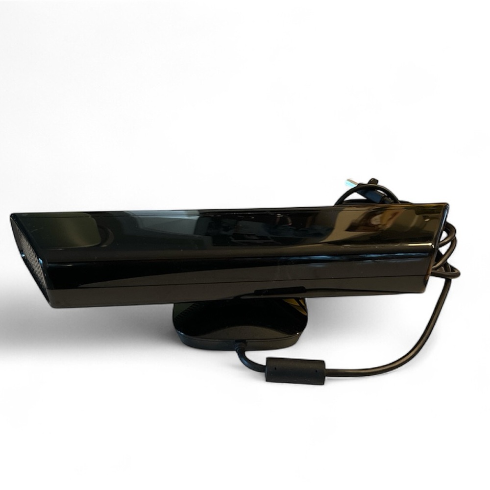 Xbox 360 Kinect Sensor - Picture 2 of 2